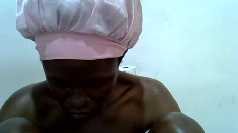 bouncy_vee online show from 06/29/26, 10:37