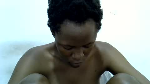 bouncy_vee online show from 07/20/26, 11:23