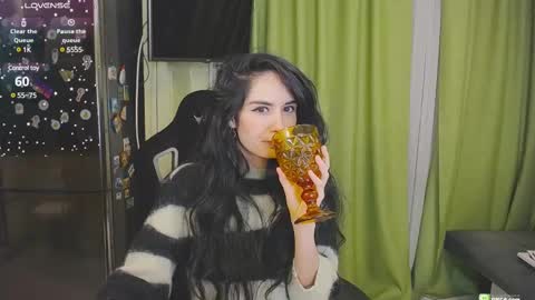 Snapshot of boxinghelen chatting on 02/27/25, 03:26 Helen  online show from 02/27/25, 03:26