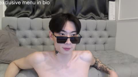 boxman556990 online show from 11/15/25, 05:20