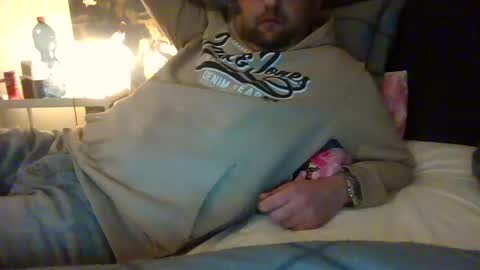 Snapshot of boy27weert chatting on 02/17/25, 09:52 Nope online show from 02/17/25, 09:52