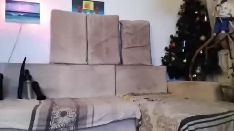 Snapshot of boy7oyy chatting on 01/03/25, 05:28 Bes7assquirt online show from 01/03/25, 05:28