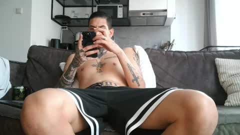 Snapshot of boy_master5 chatting on 06/05/26, 06:20 boy_master5 online show from 06/05/26, 06:20