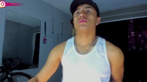 boy_nauthy online show from 02/05/25, 03:52