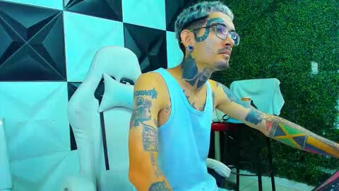 boy_tatto77 online show from 02/20/26, 05:46