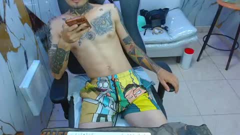 boy_tatto77 online show from 06/27/26, 02:05