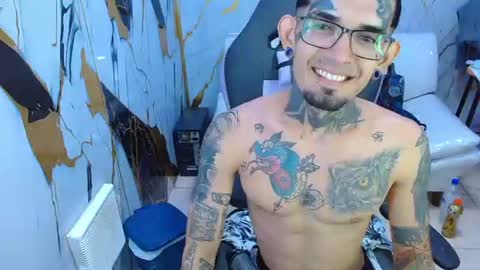 boy_tatto77 online show from 07/19/26, 01:59