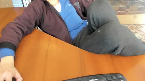 Snapshot of boyapollon chatting on 10/15/25, 09:53 BoyApollon online show from 10/15/25, 09:53