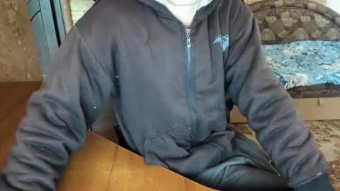 Snapshot of boyapollon chatting on 10/23/25, 07:29 BoyApollon online show from 10/23/25, 07:29