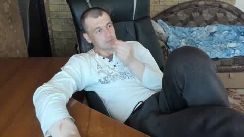 Snapshot of boyapollon chatting on 04/10/26, 05:01 BoyApollon online show from 04/10/26, 05:01