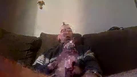 Snapshot of boybcn19 chatting on 02/16/25, 04:10 Your slavesexx19 online show from 02/16/25, 04:10