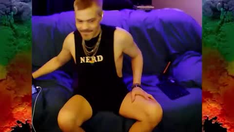 Snapshot of boyblond36 chatting on 12/15/25, 10:47 Slutty Stud online show from 12/15/25, 10:47