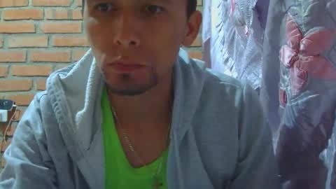 Boy online show from 02/06/26, 01:10