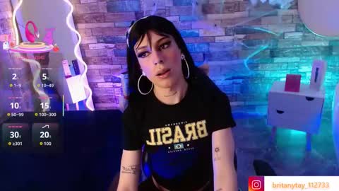 boyfox_tay online show from 11/15/25, 05:05