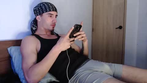 Snapshot of boyfriend_fuckme chatting on 02/26/26, 09:41 Felipe online show from 02/26/26, 09:41