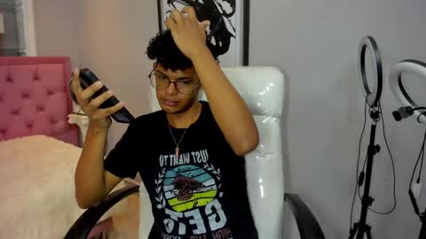 Jackson online show from 09/26/25, 12:31