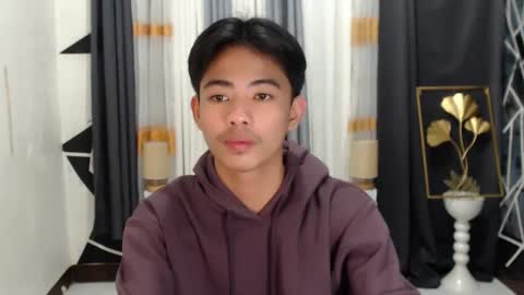 Snapshot of boynextdoor4ux chatting on 01/04/25, 08:16 HI IM JAMES DONT FORGET GIVE ME THUMBS UP AND JOIN TO MY FANCLUB online show from 01/04/25, 08:16