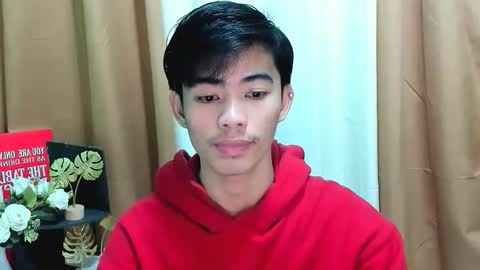 Snapshot of boynextdoor4ux chatting on 11/11/25, 07:36 HI IM JAMES DONT FORGET GIVE ME THUMBS UP AND JOIN TO MY FANCLUB online show from 11/11/25, 07:36