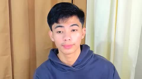 Snapshot of boynextdoor4ux chatting on 12/05/25, 06:15 HI IM JAMES DONT FORGET GIVE ME THUMBS UP AND JOIN TO MY FANCLUB online show from 12/05/25, 06:15