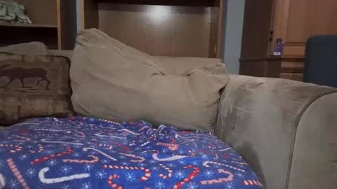 Snapshot of boypussysowet chatting on 12/04/25, 03:32 smoothslutfordaddy online show from 12/04/25, 03:32