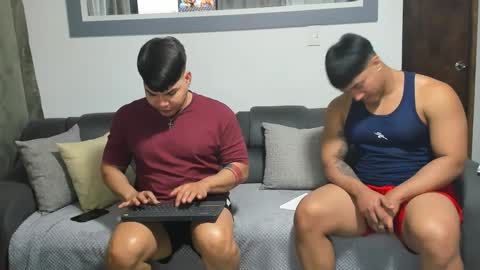Snapshot of boys_blackandwhite chatting on 02/01/25, 03:19 boys_blackandwhite online show from 02/01/25, 03:19