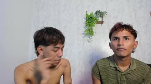 ALEX - TAYLER  -MIKE online show from 05/20/26, 01:12