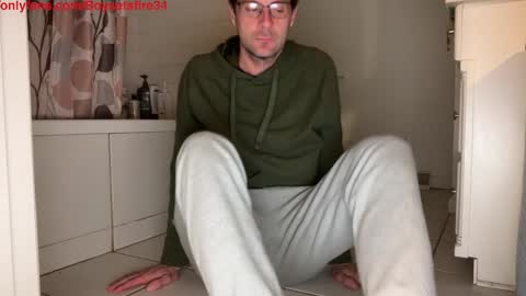 boysetsfire34 online show from 12/05/24, 04:09