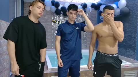 Angelo Mark Fernando Taylor online show from 09/12/25, 11:43