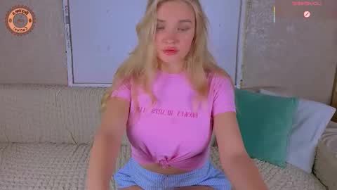 BoysLoveBlondee online show from 01/13/26, 12:10