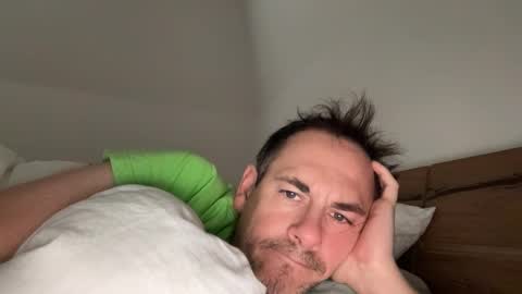 boytoyhh online show from 12/02/25, 08:08