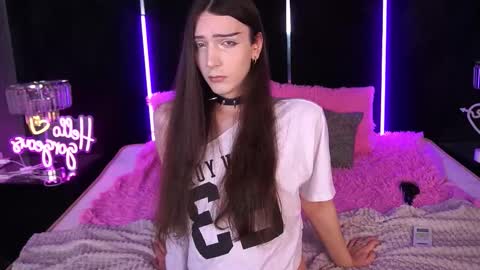 Nova online show from 09/17/25, 06:37