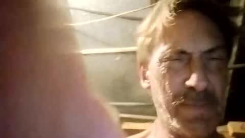 boytowhip online show from 10/19/25, 04:02