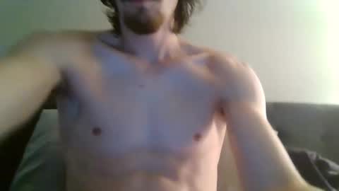 Snapshot of boytoy1414 chatting on 09/13/25, 12:38 boytoy1414 online show from 09/13/25, 12:38