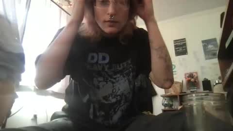 boywithbug online show from 02/24/25, 07:30