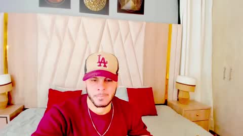 Mateo online show from 11/02/25, 02:25