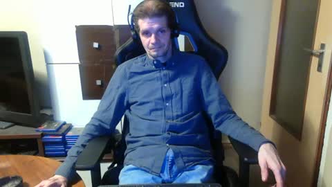 bponie1 online show from 12/31/24, 12:32