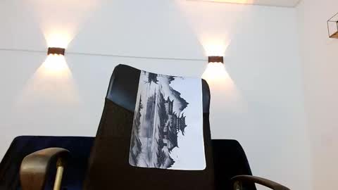 Snapshot of br4ndon_cooper chatting on 12/01/25, 06:57 Brandon online show from 12/01/25, 06:57