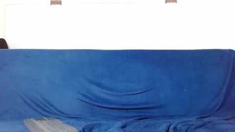 Snapshot of br4ndon_cooper chatting on 12/15/25, 06:01 Brandon online show from 12/15/25, 06:01