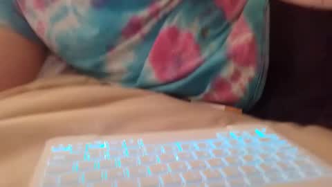 Hangslow online show from 09/13/25, 03:17