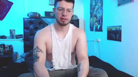brad hot boy online show from 12/16/24, 03:32