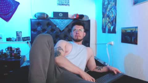 brad hot boy online show from 01/25/25, 06:35