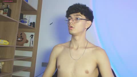 Snapshot of brad_lee_ chatting on 06/05/26, 12:17 brad_lee_ online show from 06/05/26, 12:17