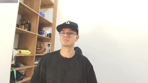 Snapshot of brad_lee_ chatting on 06/08/26, 12:58 brad_lee_ online show from 06/08/26, 12:58