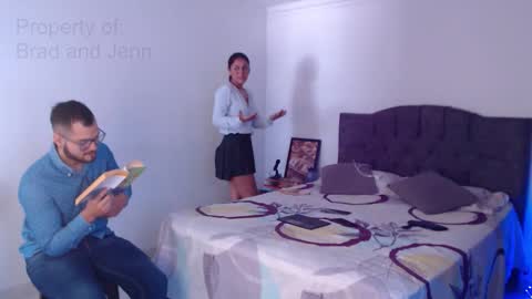 Snapshot of bradandjenn chatting on 02/18/26, 01:18 Your favorite couple and the best butt on Chatur online show from 02/18/26, 01:18