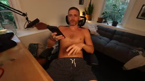 BradBronton online show from 07/12/26, 11:23