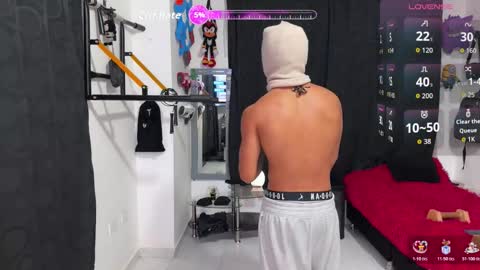 Bradley Strong online show from 10/31/25, 10:44