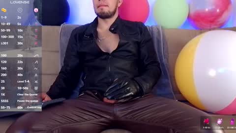 Bradley Colton Independ Model online show from 12/15/24, 04:59