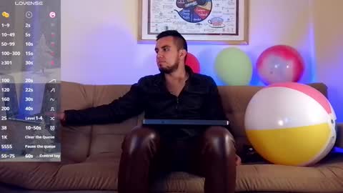 Bradley Colton Independ Model online show from 12/17/24, 09:38