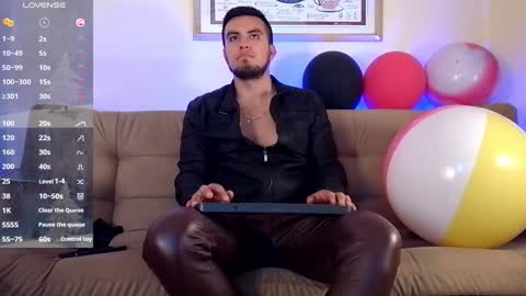 Bradley Colton Independ Model online show from 12/18/24, 09:29