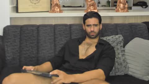 Snapshot of bradleymartin7 chatting on 02/01/25, 01:44 bradleymartin7 online show from 02/01/25, 01:44